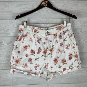 American Eagle Floral High Rise Mom Shorts Size 10